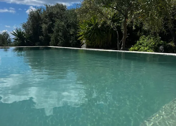 Rustic Hill Private Pool