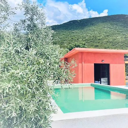 Апартаменты Rustic Hill Private Pool *