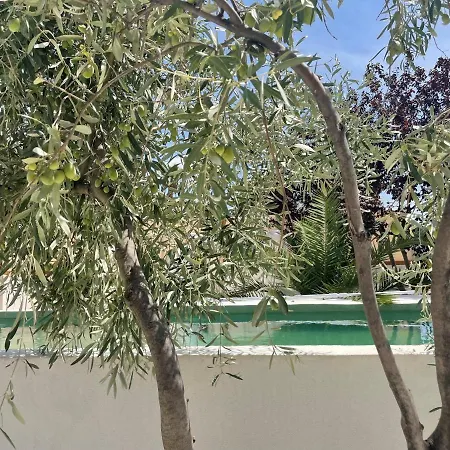 Rustic Hill Private Pool Апартаменты