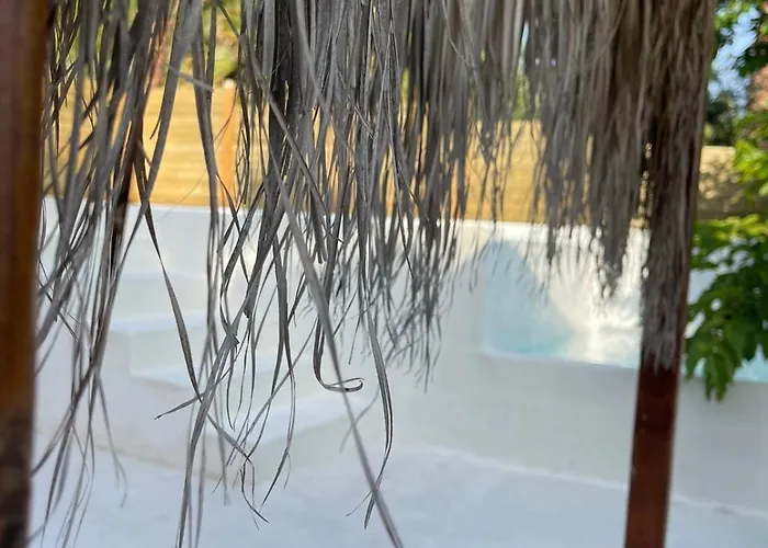Rustic Hill Private Pool Апартаменты Каламата